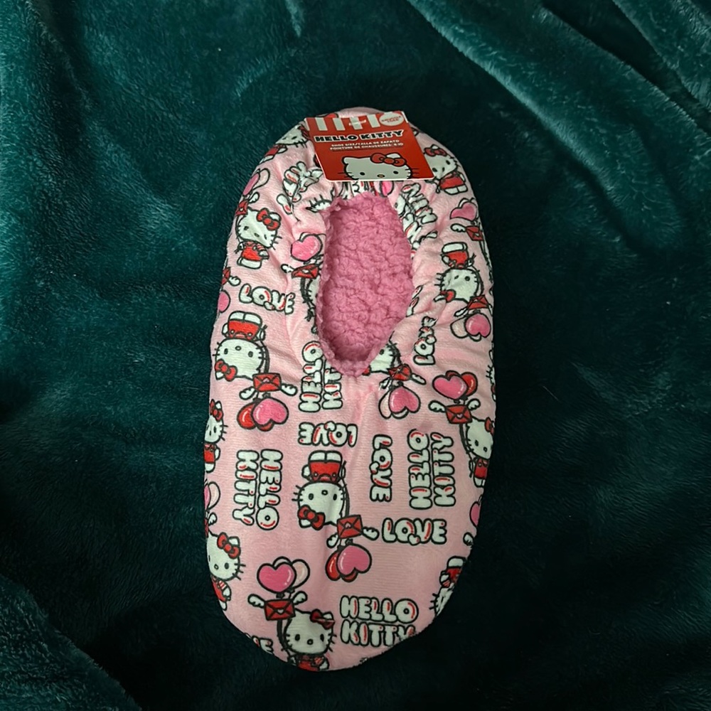 Hello Kitty Valentines Slippers